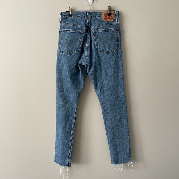 Levi's 501 Skinny Jeans Distressed Blue Light Wash Womens 26 - Picture 8 of 8